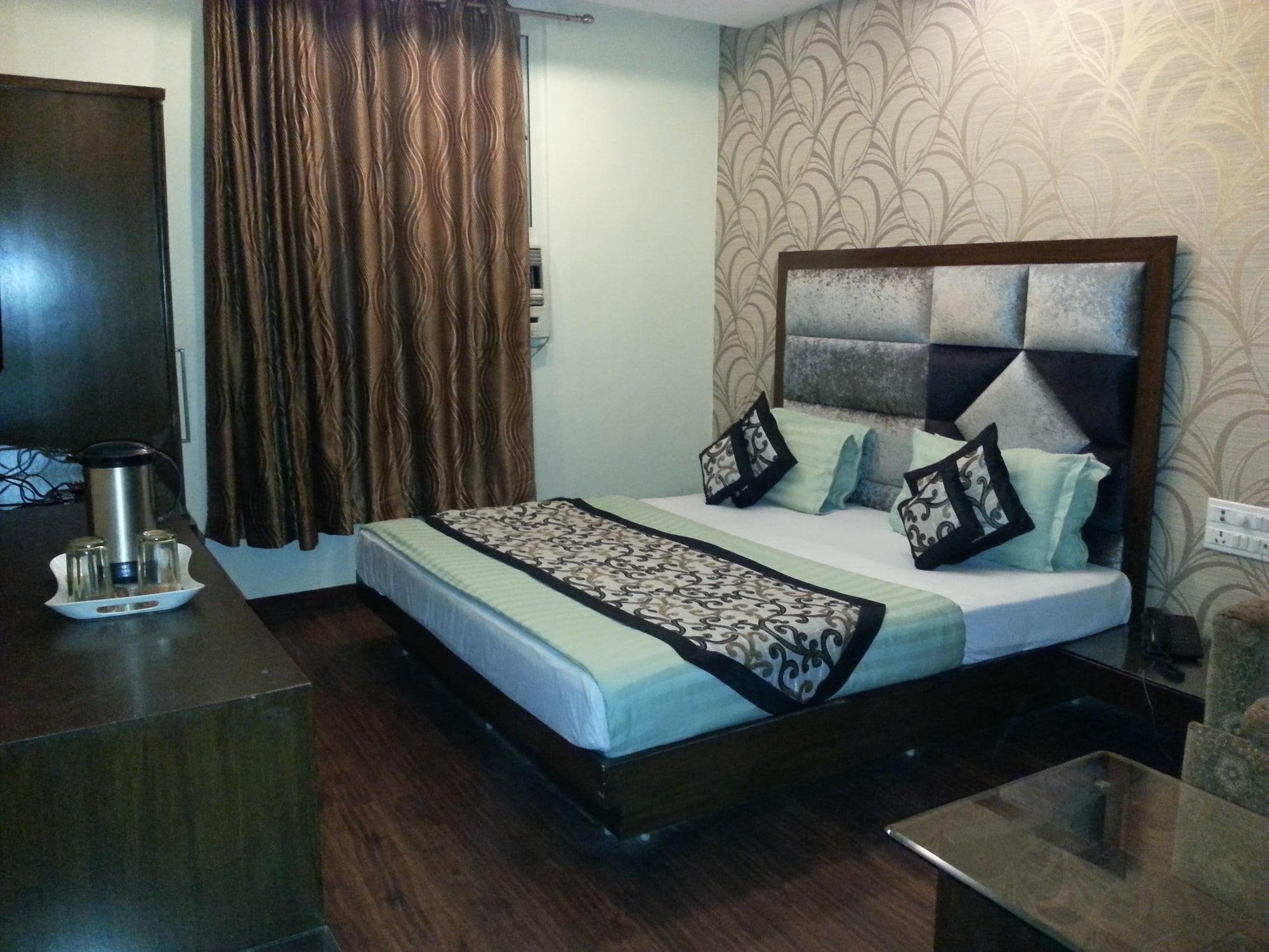 Hotel Vanson Villa - Near Connaught Place Nueva Delhi Exterior foto