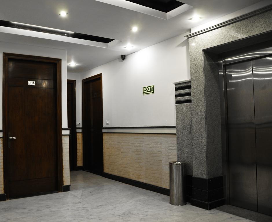 Hotel Vanson Villa - Near Connaught Place Nueva Delhi Exterior foto
