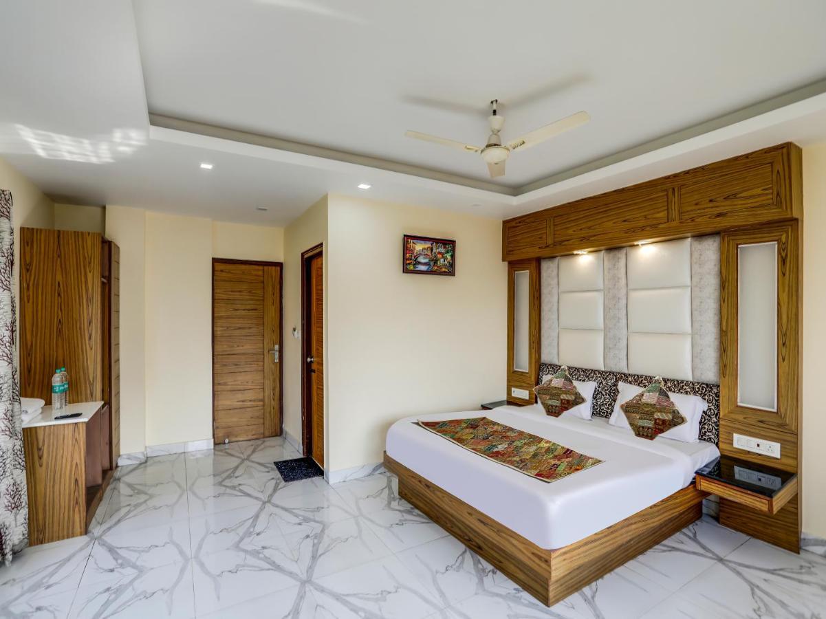 Hotel Vanson Villa - Near Connaught Place Nueva Delhi Exterior foto